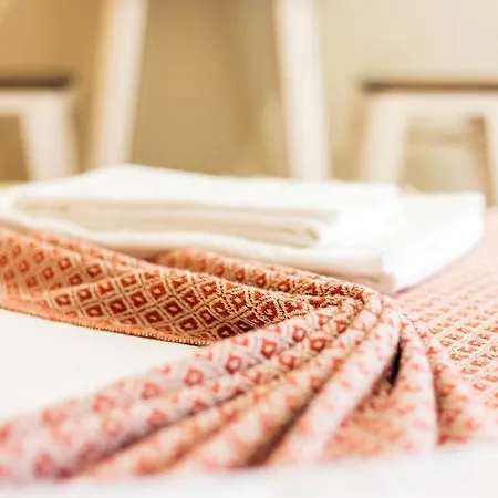 Jardins Da Muralha By Da'home * Oporto