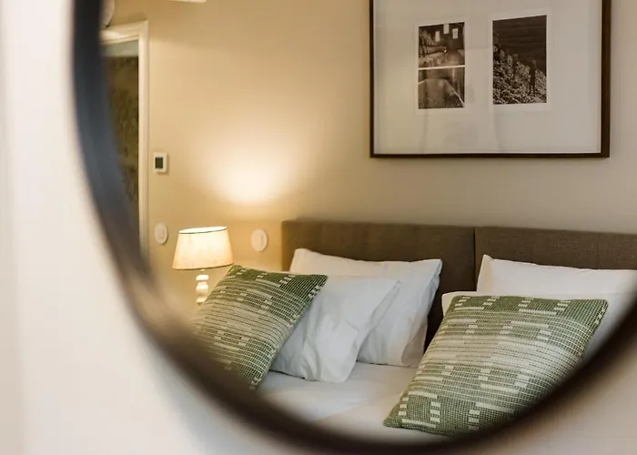 Jardins Da Muralha By Da'home * Porto